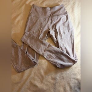 ALO Yoga beige Leggings